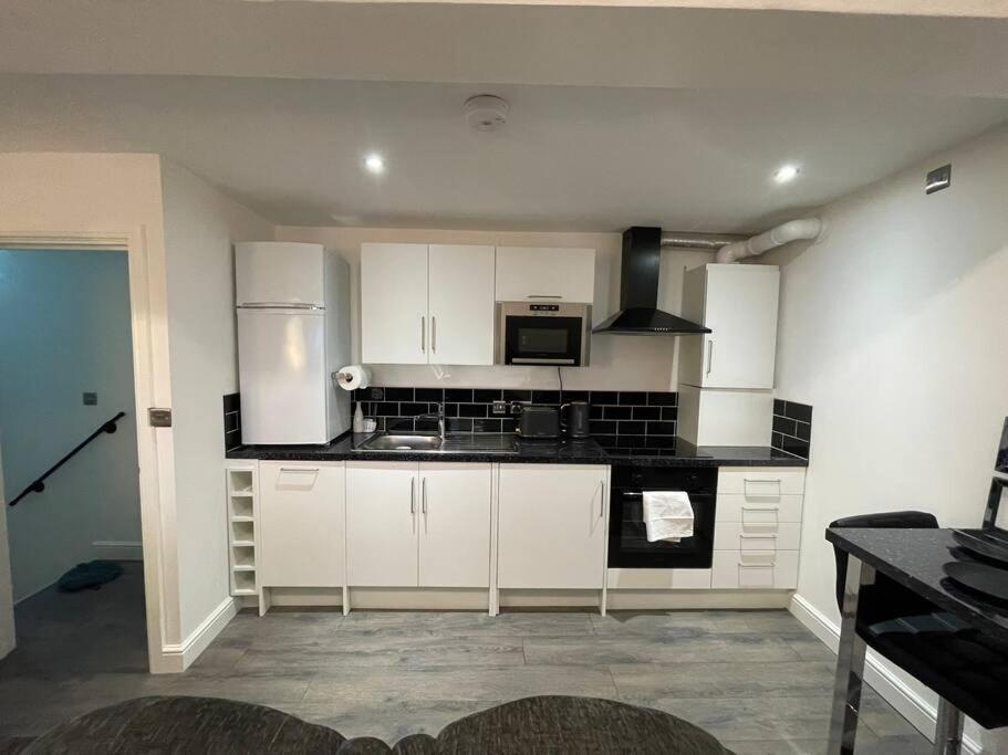 Cosy Brand New Spacious 1 Bed Luxury Apartment バーミンガム エクステリア 写真